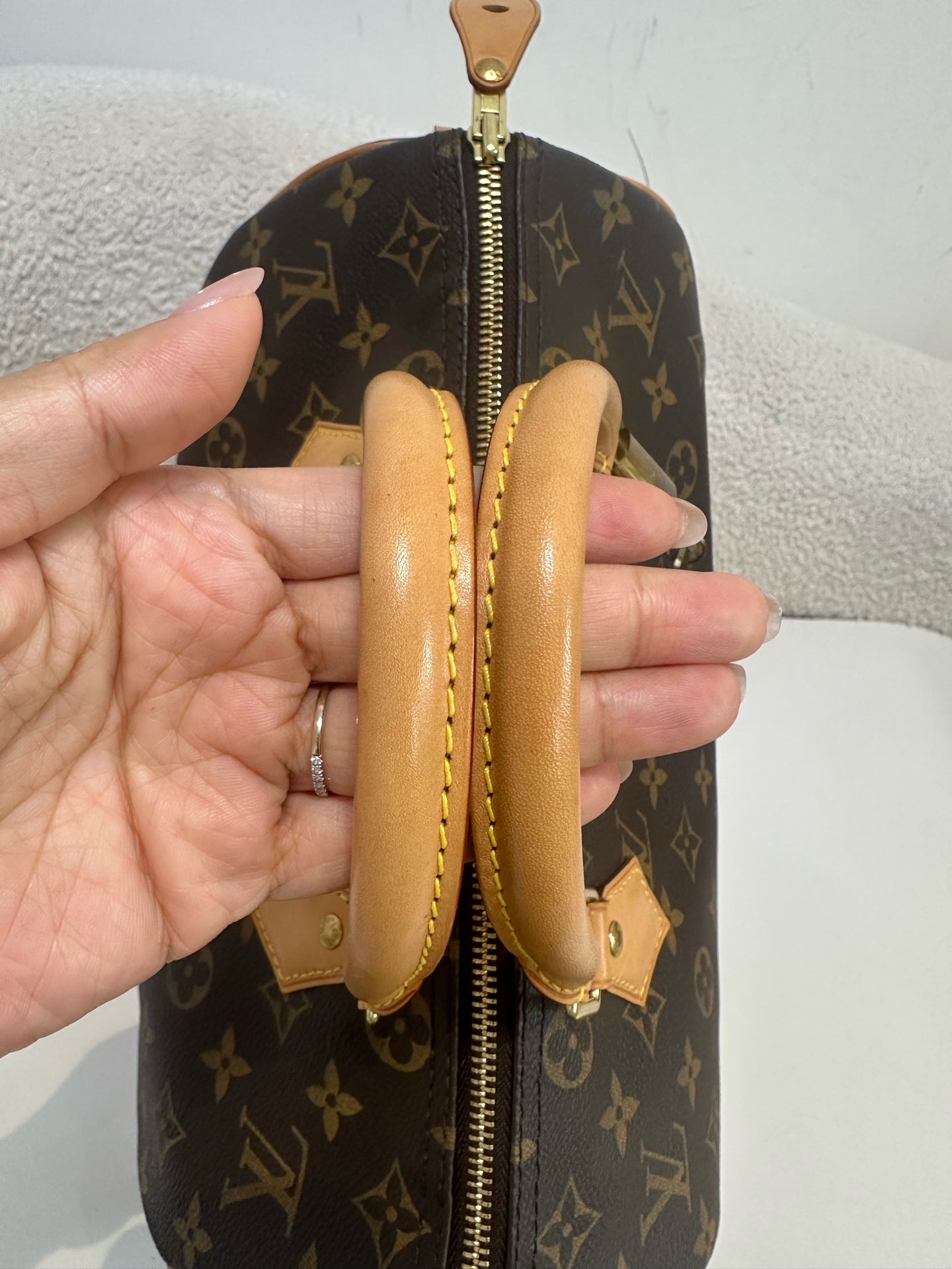 Louis Vuitton - Speedy - Cloth - Brown - (medium)