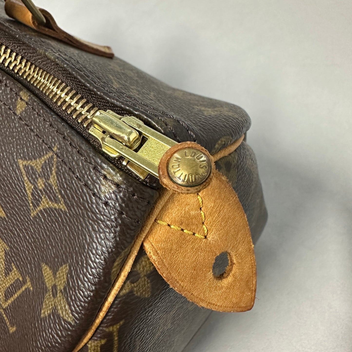 Louis Vuitton - Speedy - Leather - Brown - (medium)
