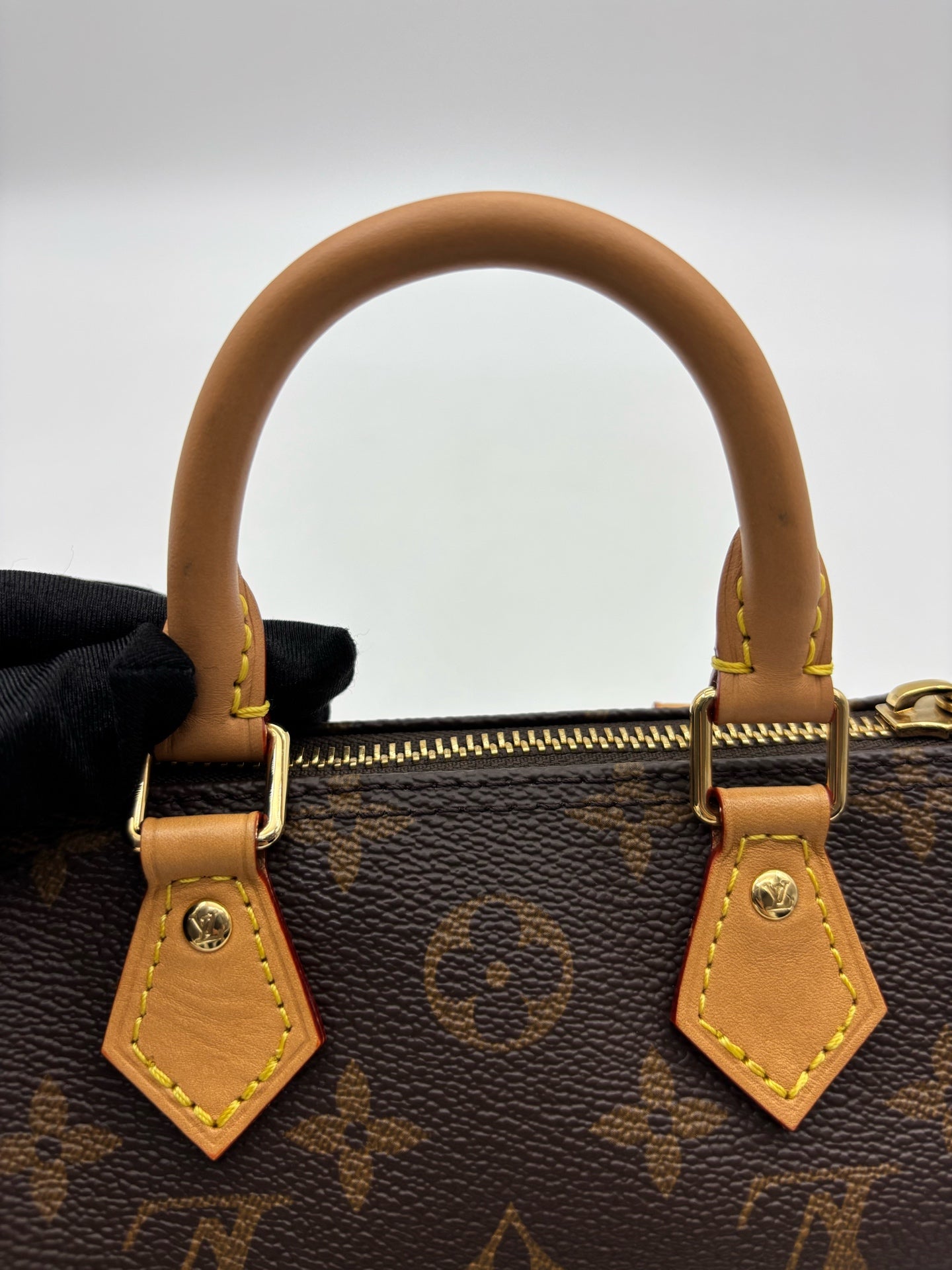 Louis Vuitton - Speedy - Leather - Brown - (mini)