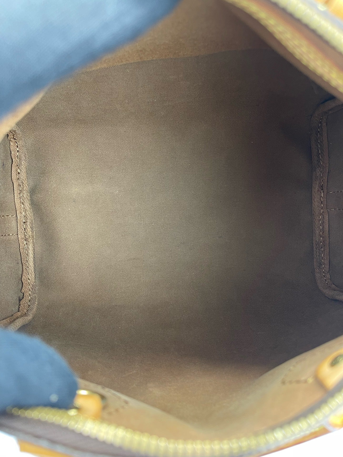 Louis Vuitton - Speedy - Leather - Brown - (Small)