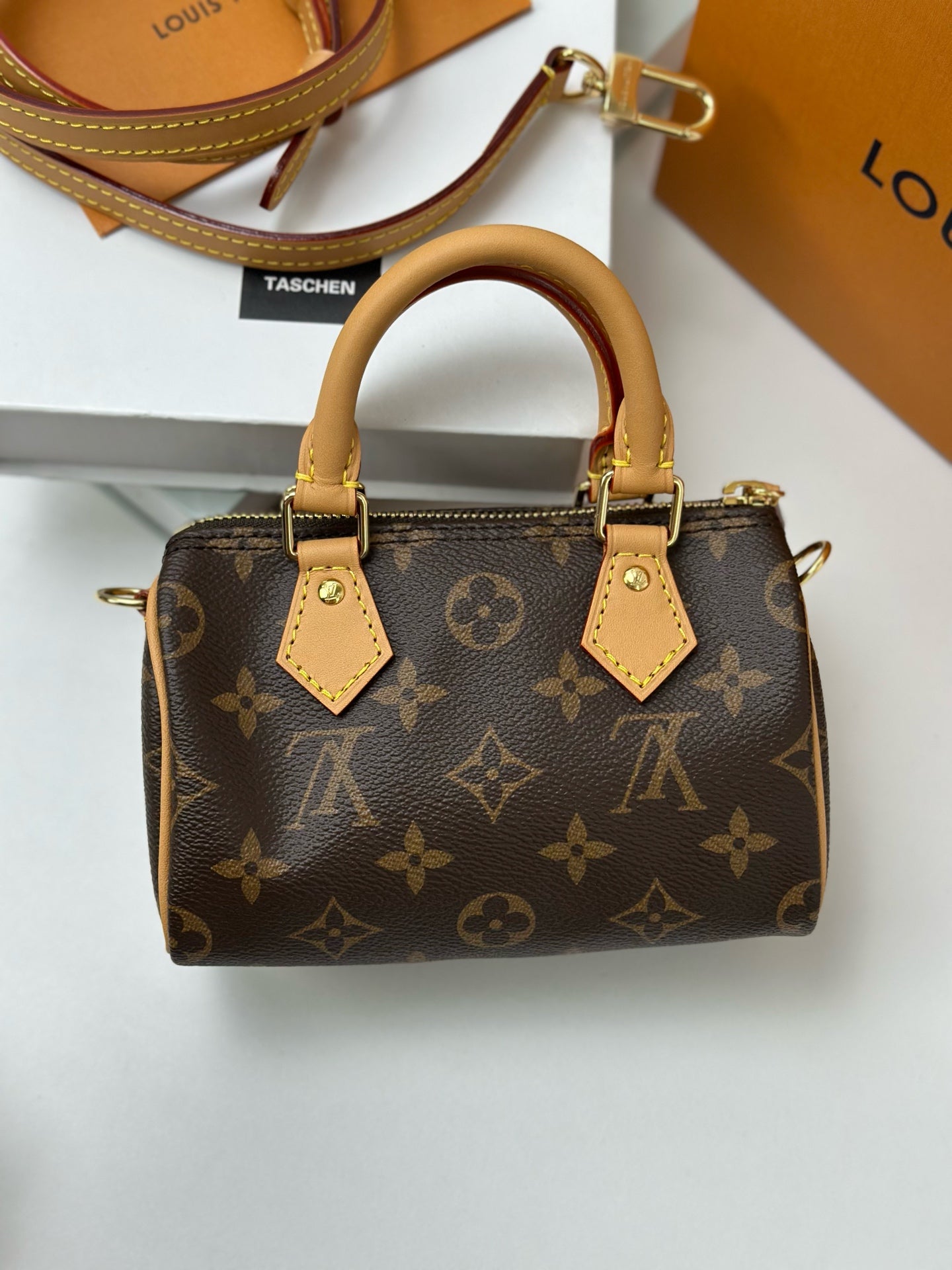 Louis Vuitton - Speedy Nano - Leather - Brown - (mini)