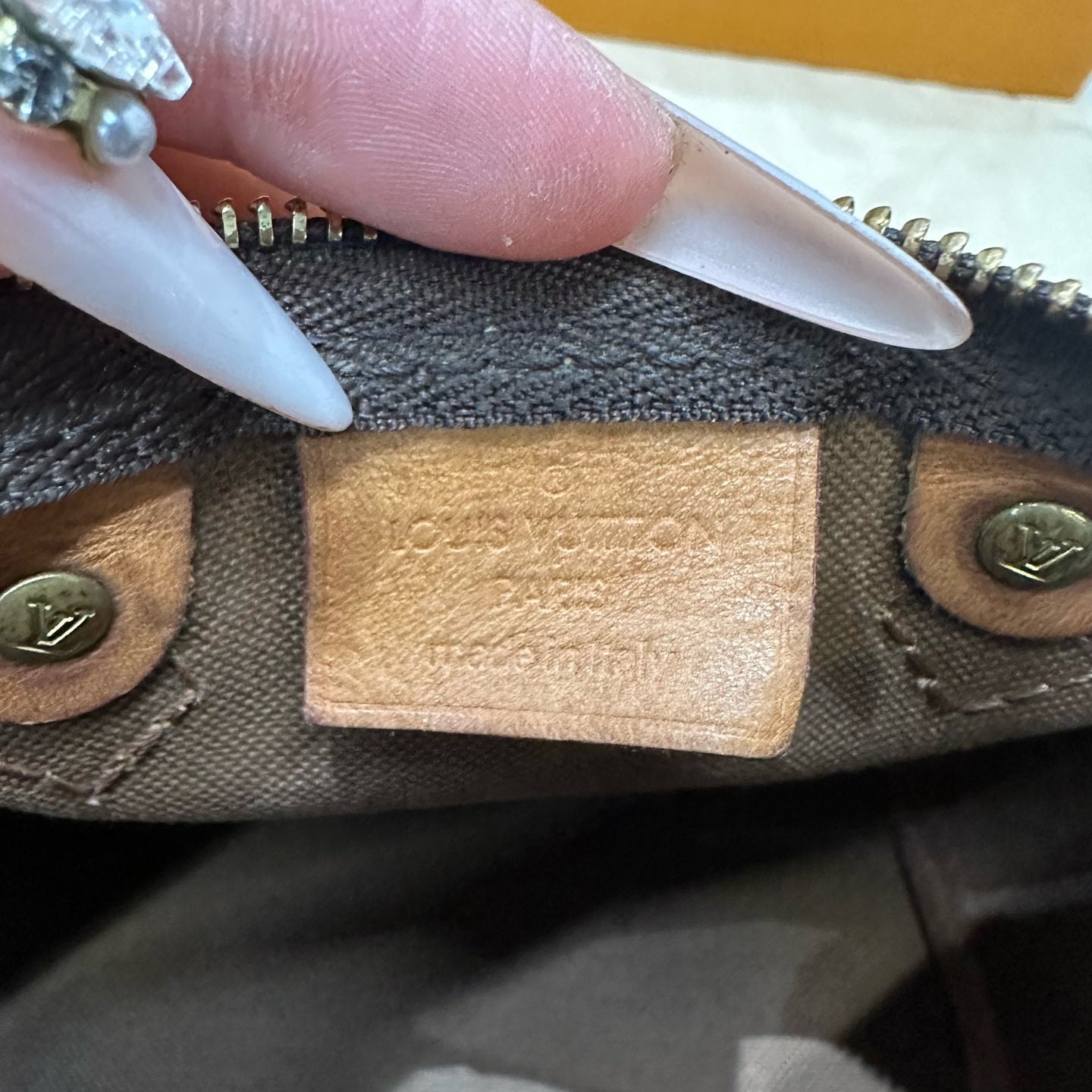 Louis Vuitton - Speedy Nano - Leather - Brown - (mini)