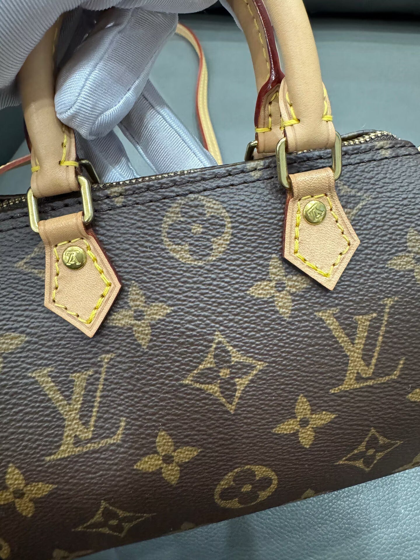 Louis Vuitton - Speedy Nano - Monogram coated canvas with Vachetta leather trim - Brown with Natural Vachetta and Gold-Tone Hardware - (mini)
