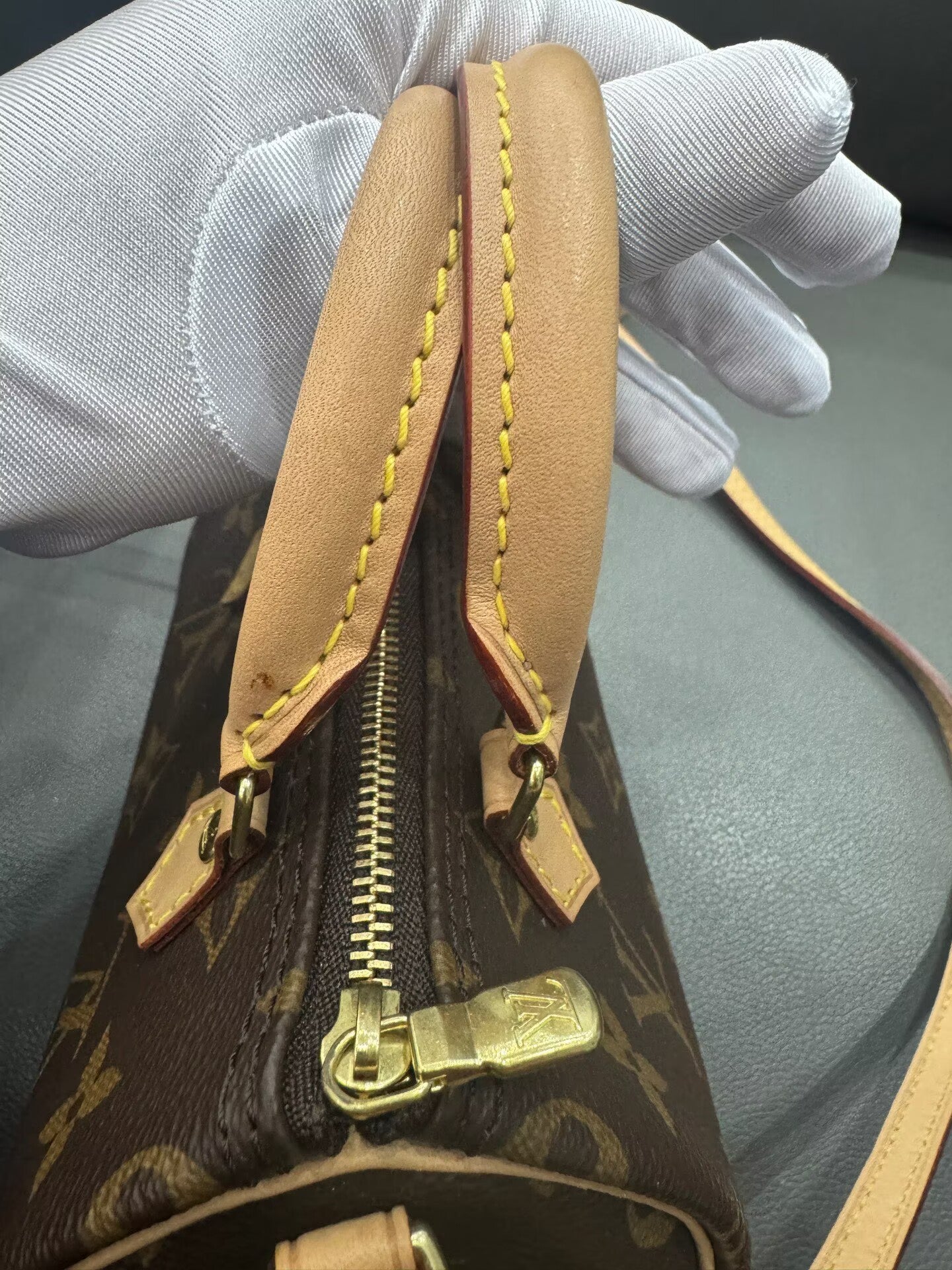 Louis Vuitton - Speedy Nano - Monogram coated canvas with Vachetta leather trim - Brown with Natural Vachetta and Gold-Tone Hardware - (mini)