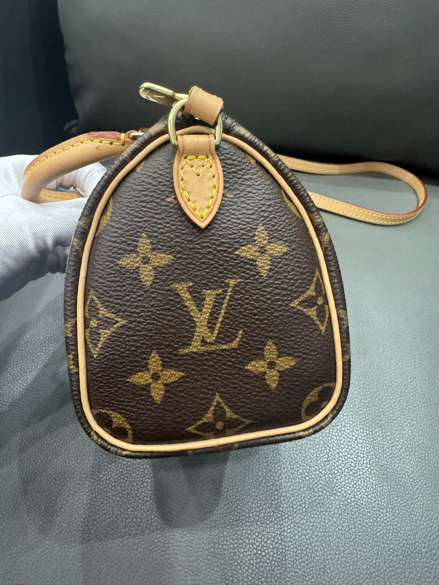 Louis Vuitton - Speedy Nano - Monogram coated canvas with Vachetta leather trim - Brown with Natural Vachetta and Gold-Tone Hardware - (mini)