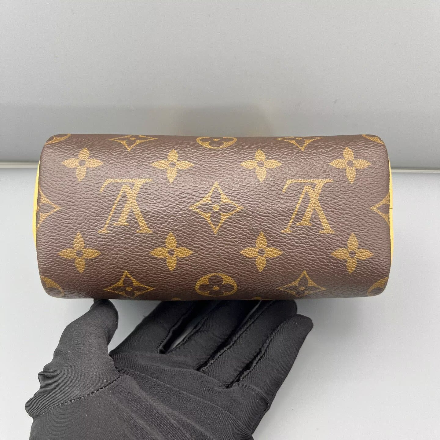 Louis Vuitton - Speedy Nano Monogram - Monogram coated canvas with Vachetta leather trim - Brown with natural Vachetta leather - (mini)