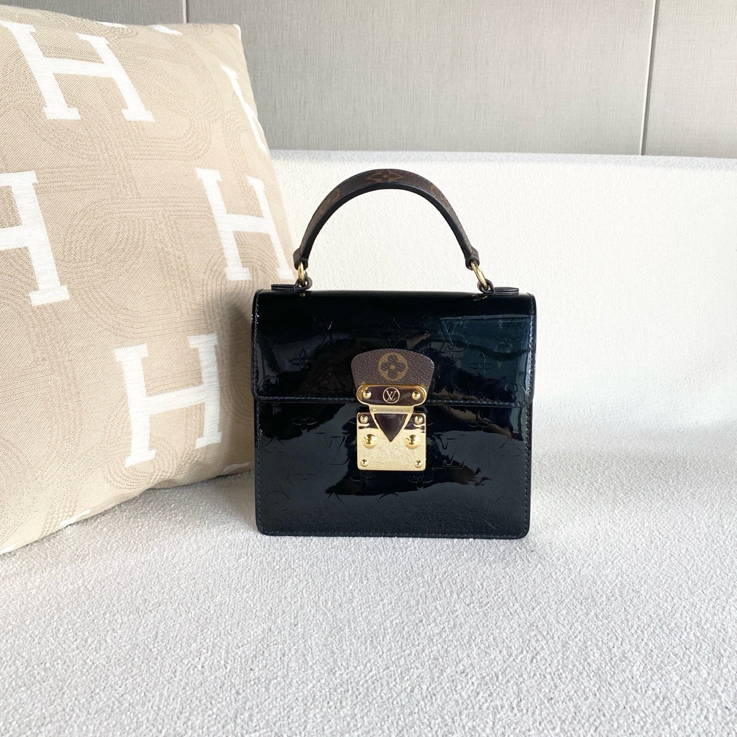 Louis Vuitton - Spring Street - Patent leather - Black - (mini)