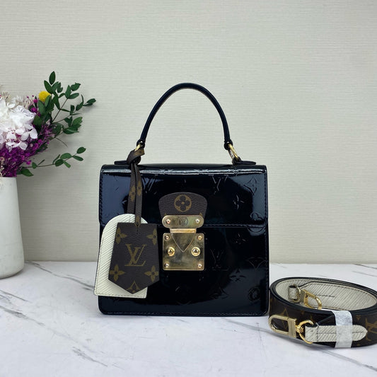 Louis Vuitton - Spring Street - Patent leather - Black - (Other)