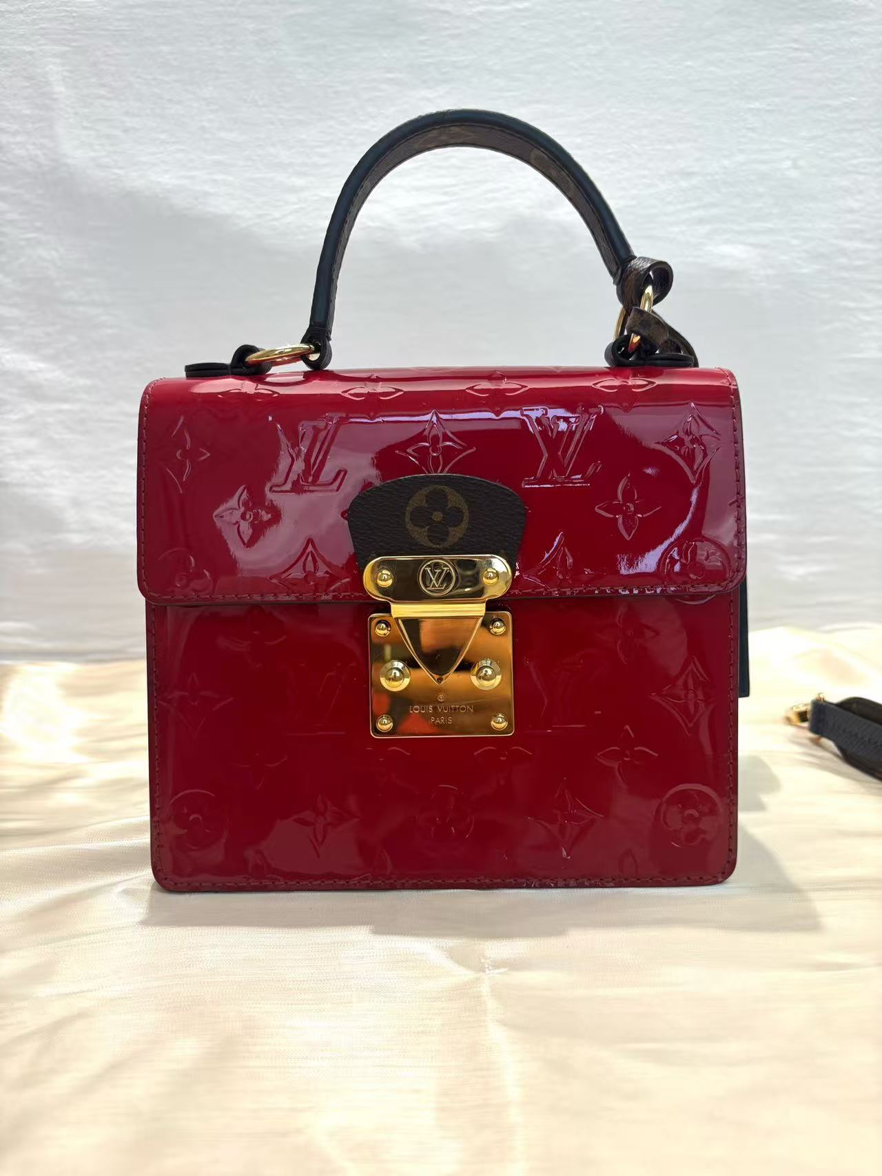 Louis Vuitton - Spring Street - Patent leather, coated canvas, and leather trim - Red - (mini)