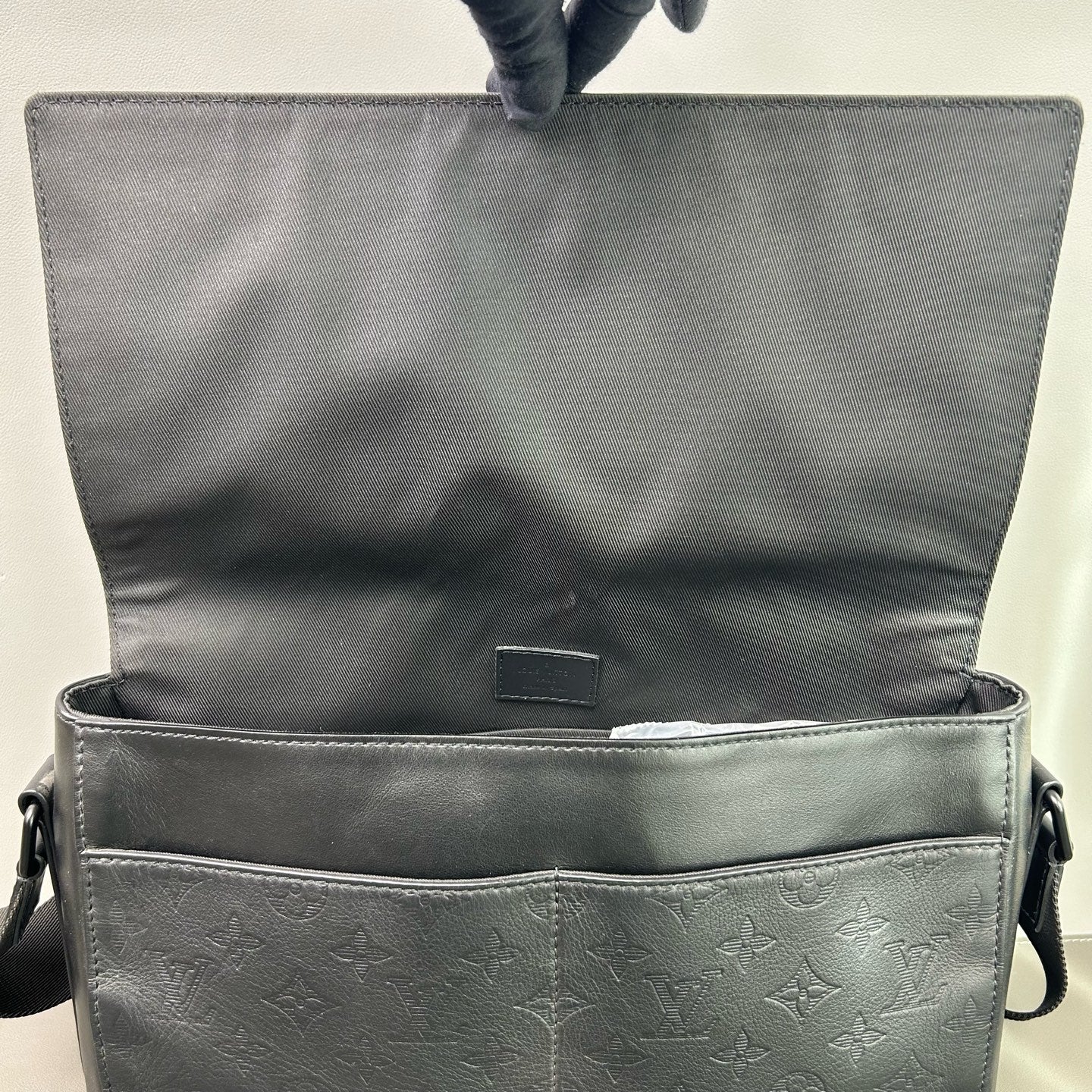 Louis Vuitton - Sprinter - Leather - Black - (medium)