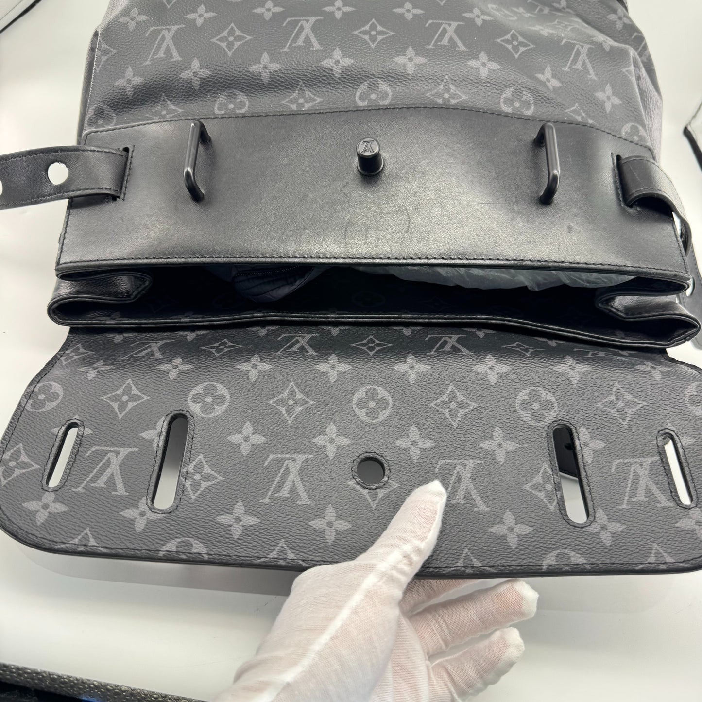 Louis Vuitton - Steamer - Leather - Black - (medium)