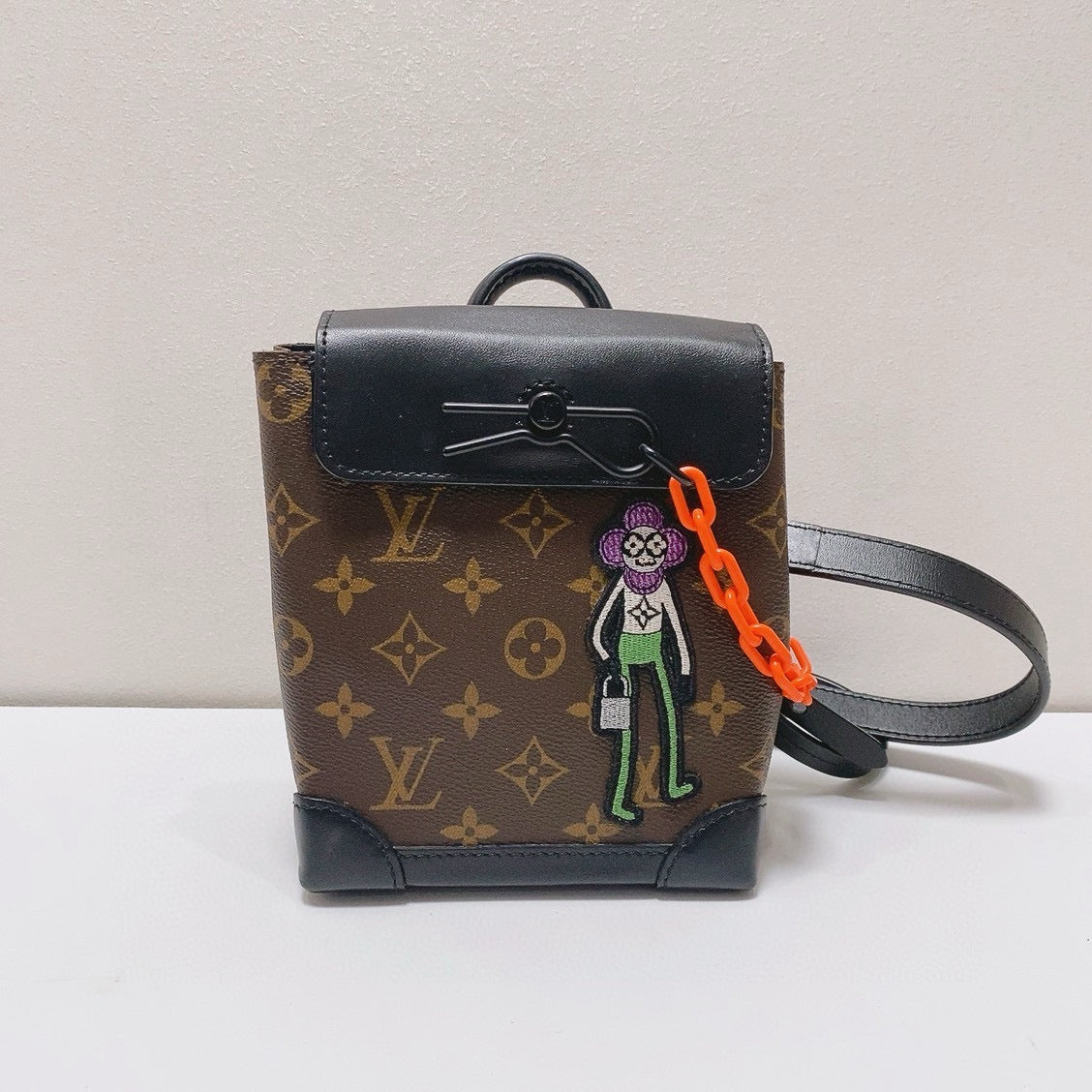 Louis Vuitton - Steamer Nano Scarecrow Bag - Monogram coated canvas with black cowhide leather trim - Brown - (mini)