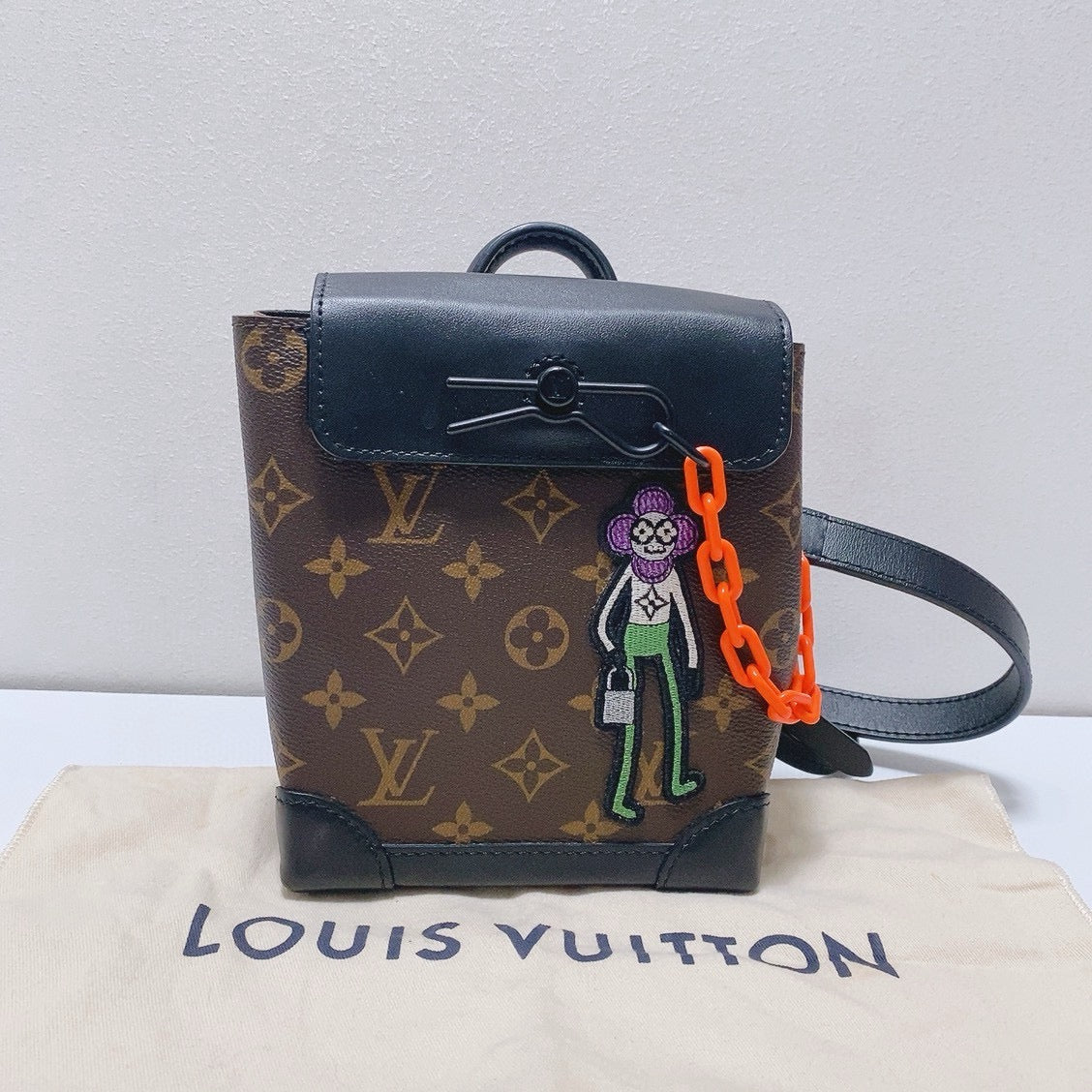Louis Vuitton - Steamer Nano Scarecrow Bag - Monogram coated canvas with black cowhide leather trim - Brown - (mini)
