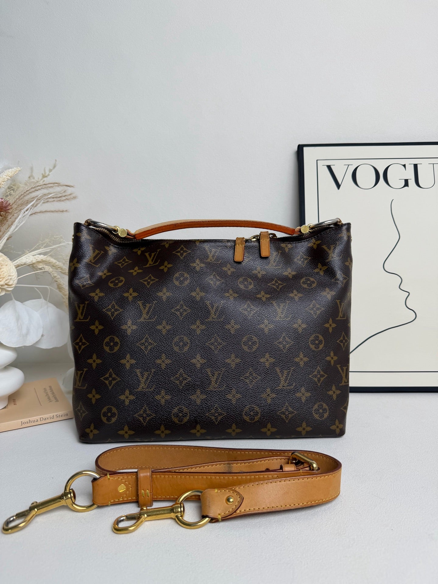 Louis Vuitton - Sully - Monogram Canvas - Brown - (large)