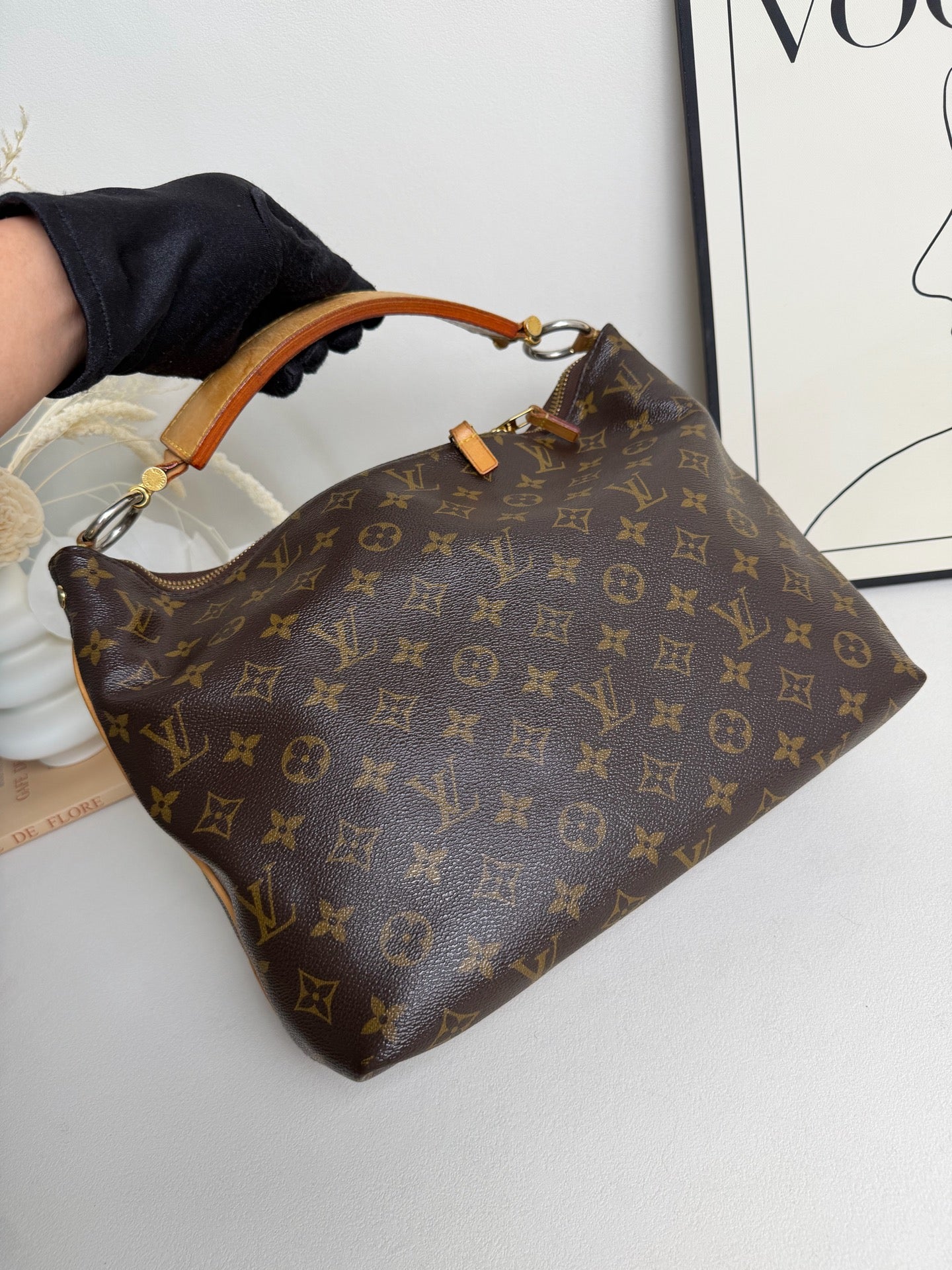 Louis Vuitton - Sully - Monogram Canvas - Brown - (large)
