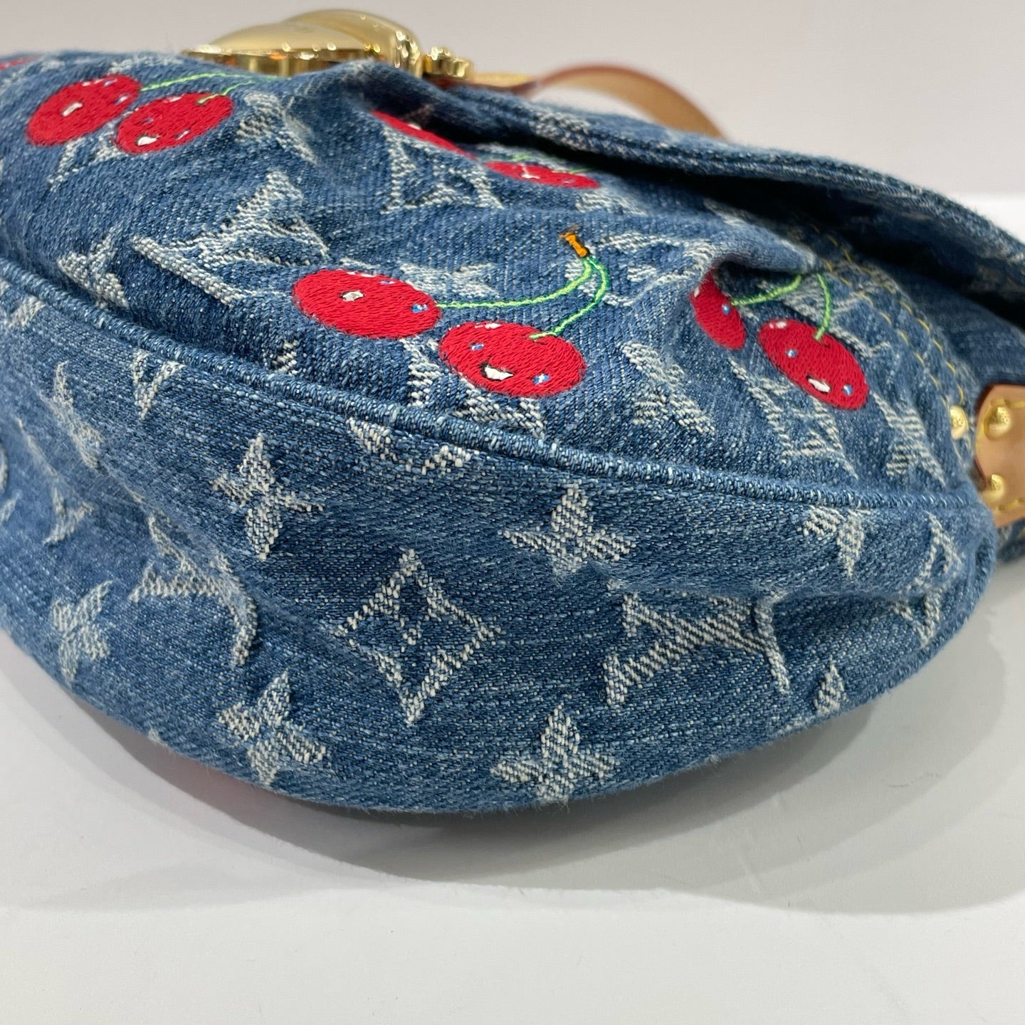 Louis Vuitton - Sunset Cherry - Denim canvas with Vachetta leather trim - Blue with Red Cherries - (small)