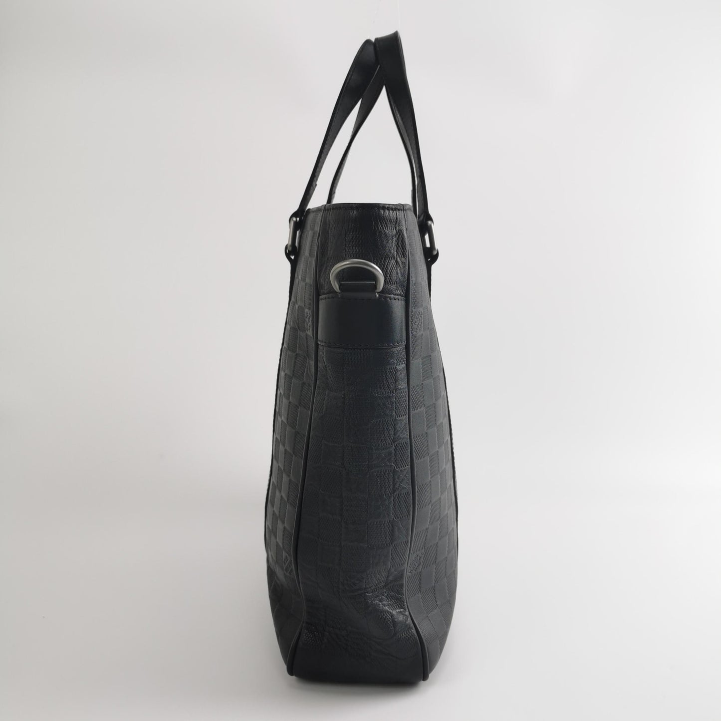 Louis Vuitton - Tadao - Leather - Black - (large)