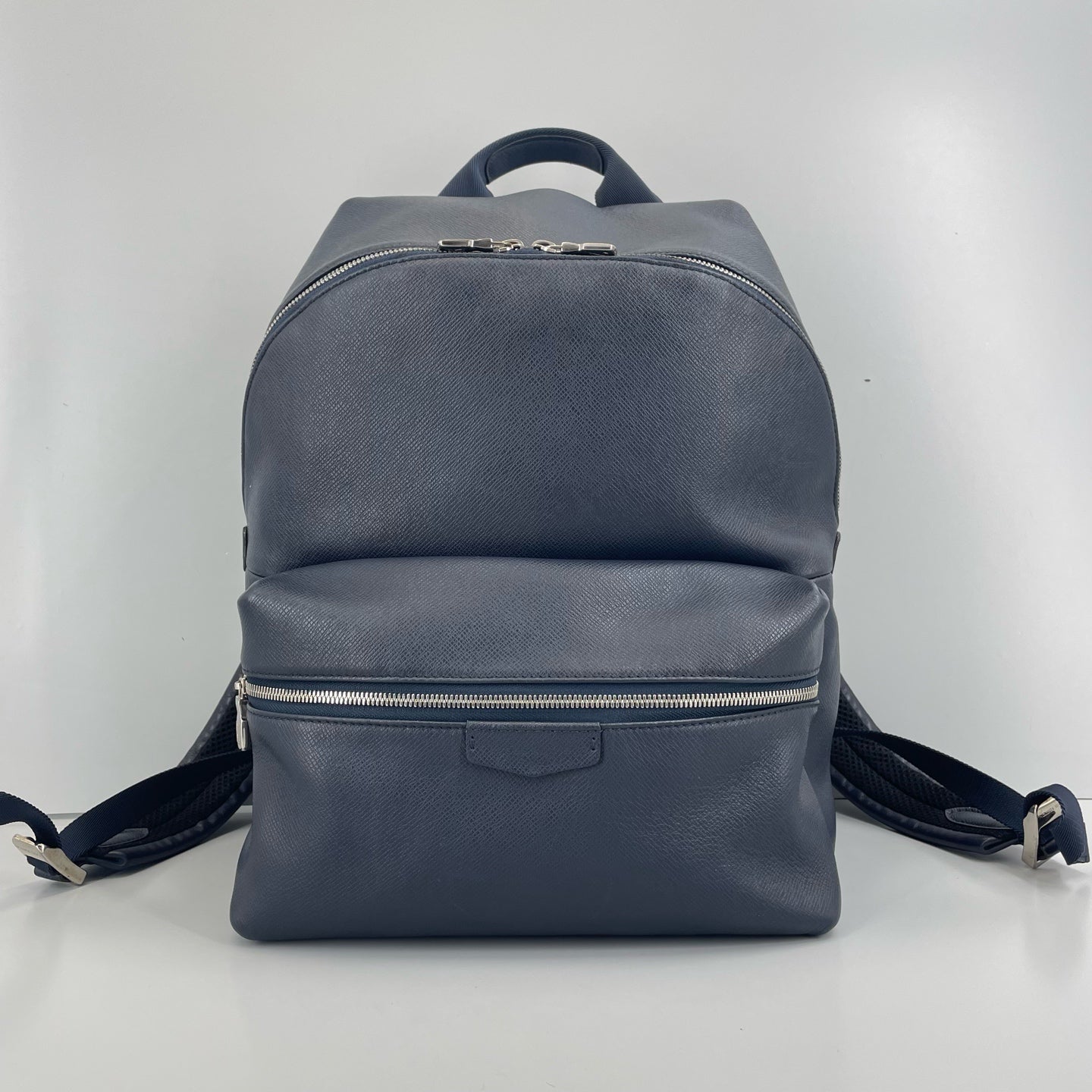Louis Vuitton - Taigarama Discovery Backpack - Leather - Blue - (medium)