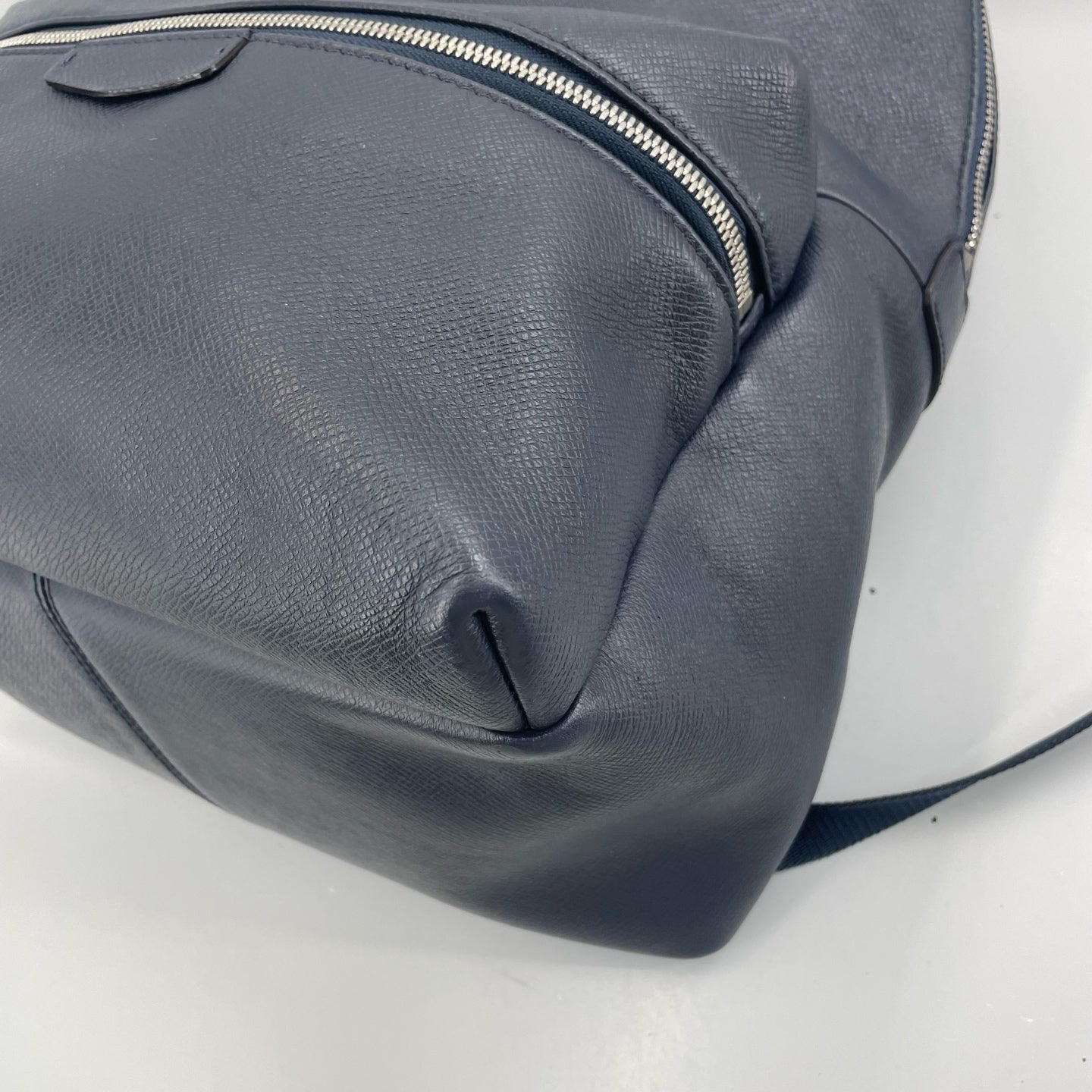 Louis Vuitton - Taigarama Discovery Backpack - Leather - Blue - (medium)