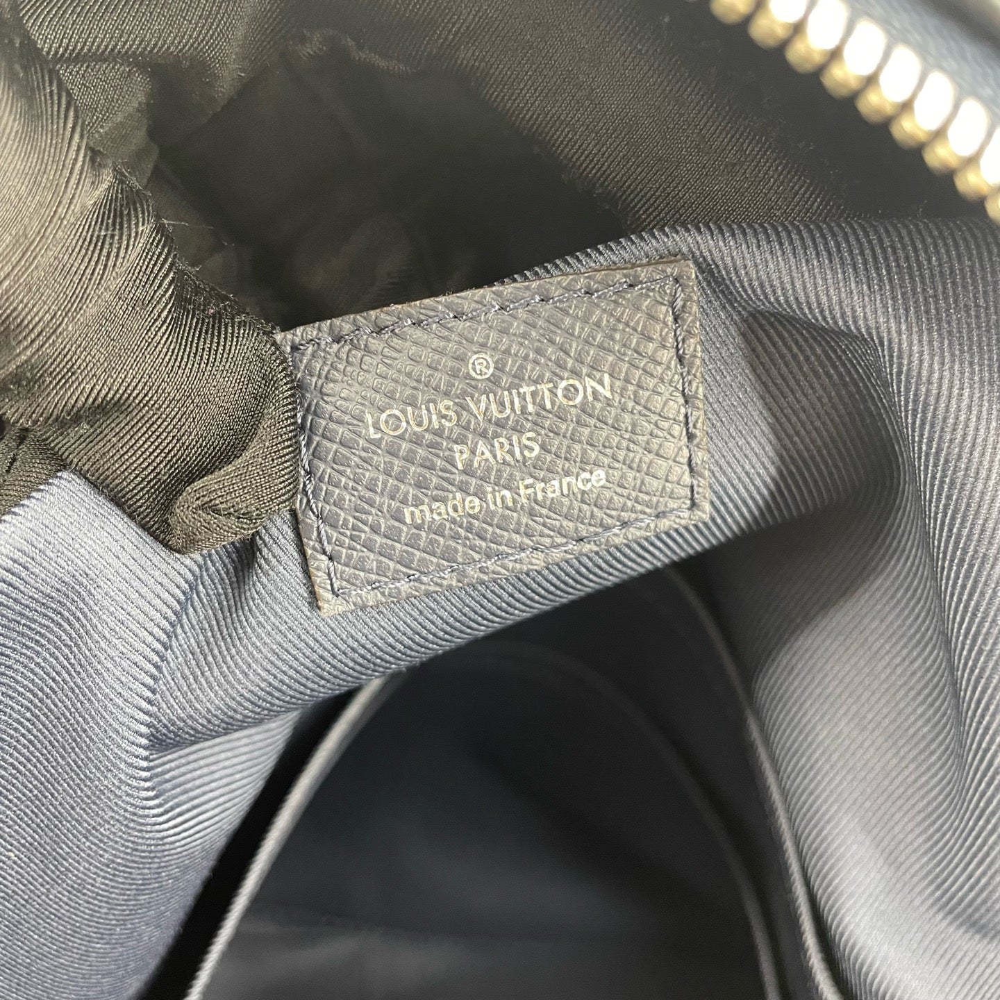 Louis Vuitton - Taigarama Discovery Backpack - Leather - Blue - (medium)