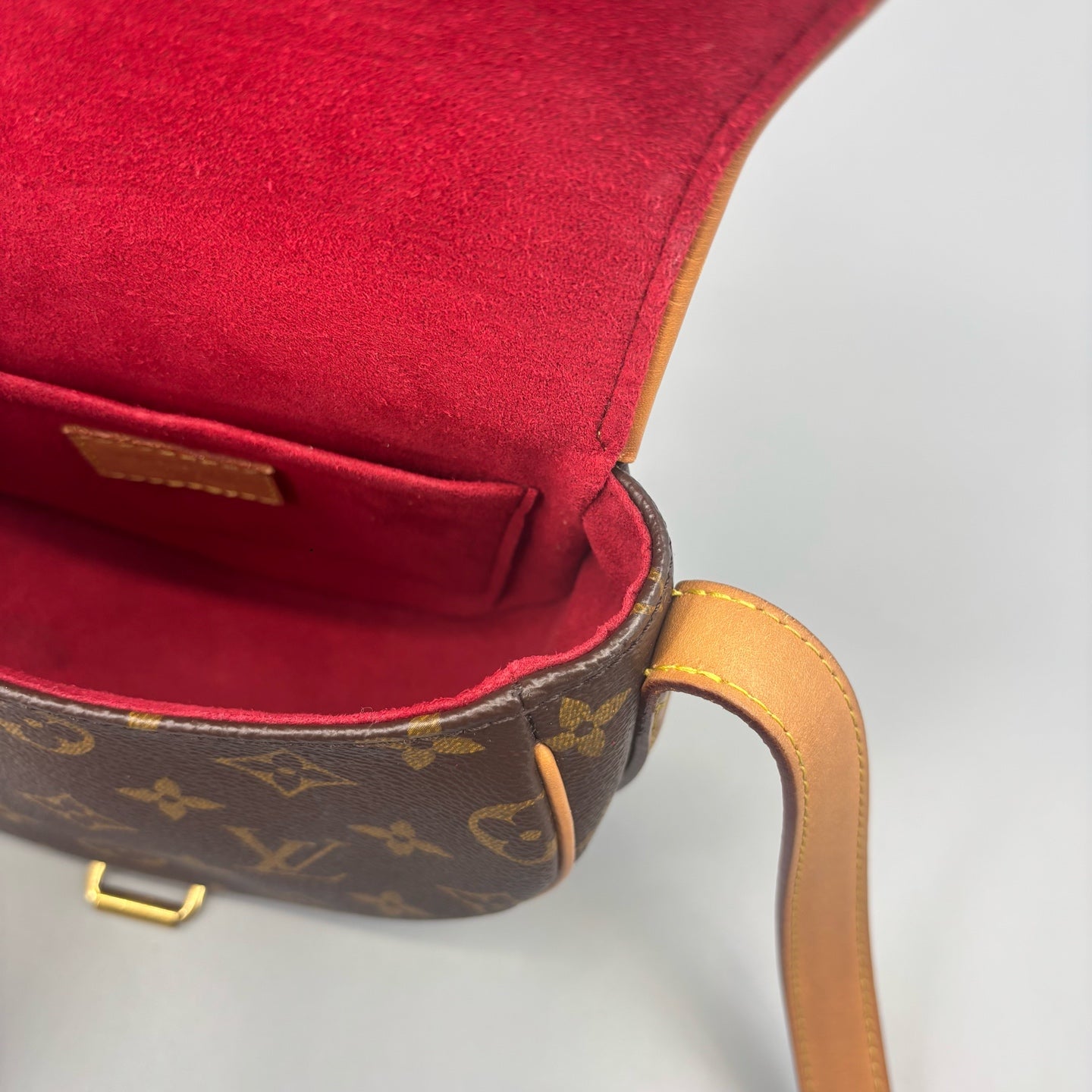 Louis Vuitton - Tambourin - Leather - Brown - (mini)