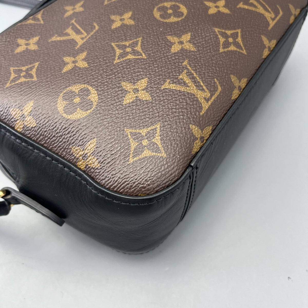 Louis Vuitton - Tassel Camera Bag - Leather - Multicolour - (small)