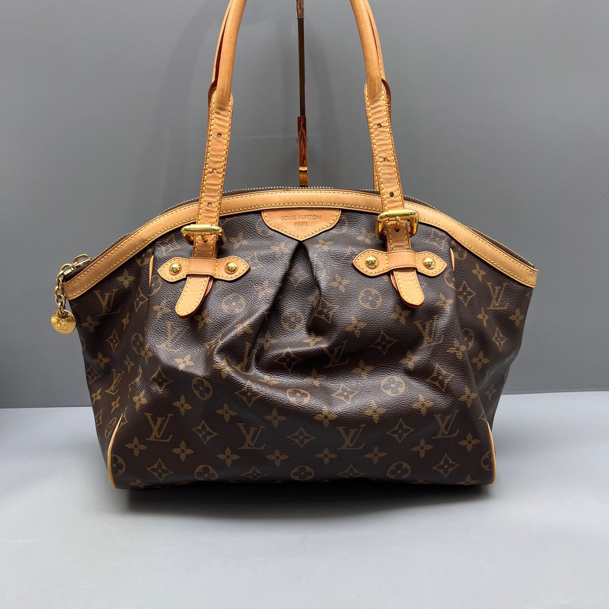Louis Vuitton - Tivoli - Cloth - Brown - (medium)