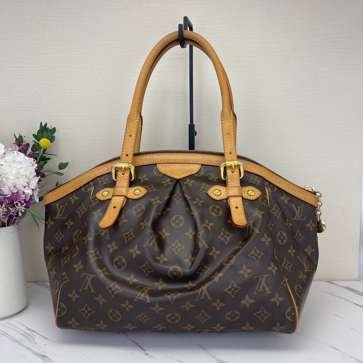 Louis Vuitton - Tivoli - Leather - Brown - (medium)