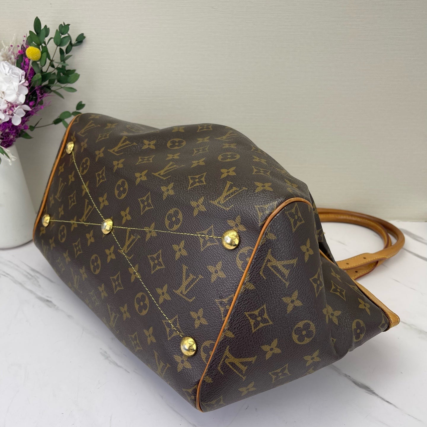 Louis Vuitton - Tivoli - Leather - Brown - (medium)