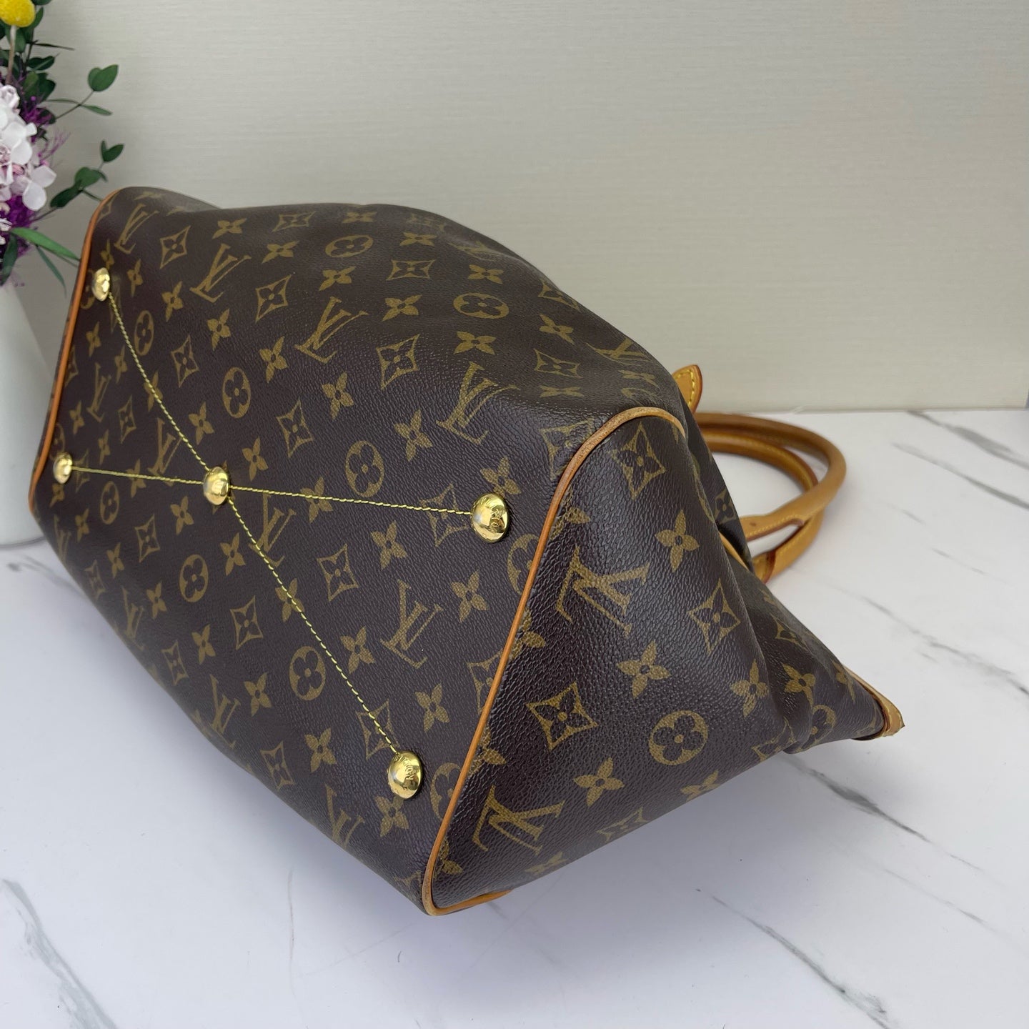 Louis Vuitton - Tivoli - Leather - Brown - (Medium)