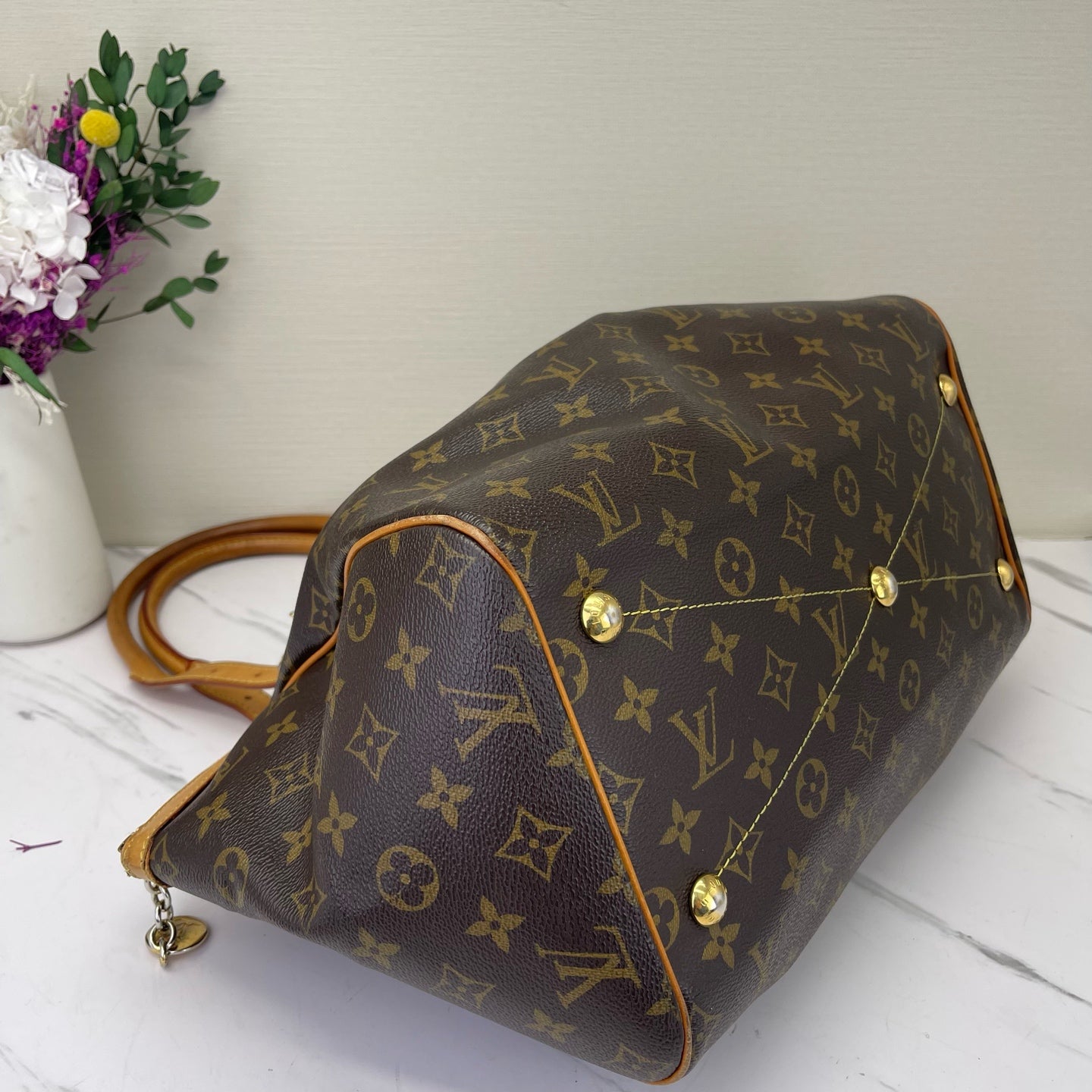 Louis Vuitton - Tivoli - Leather - Brown - (medium)