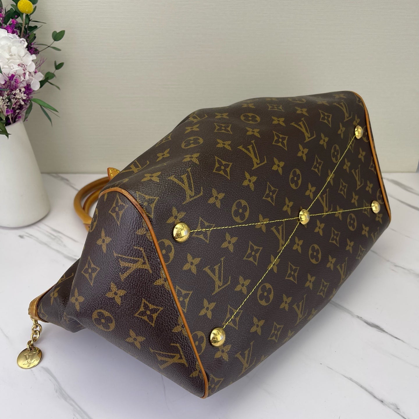 Louis Vuitton - Tivoli - Leather - Brown - (Medium)