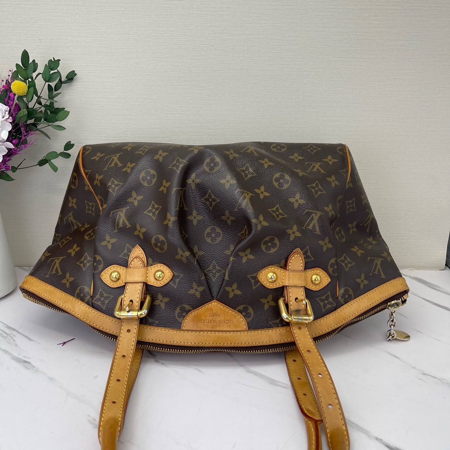Louis Vuitton - Tivoli - Leather - Brown - (medium)