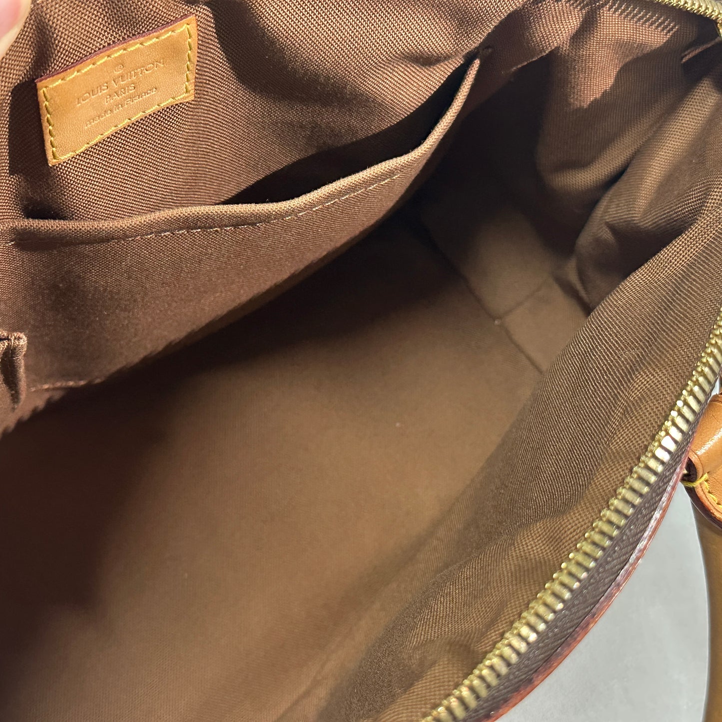 Louis Vuitton - Tivoli PM - Leather - Brown - (medium)