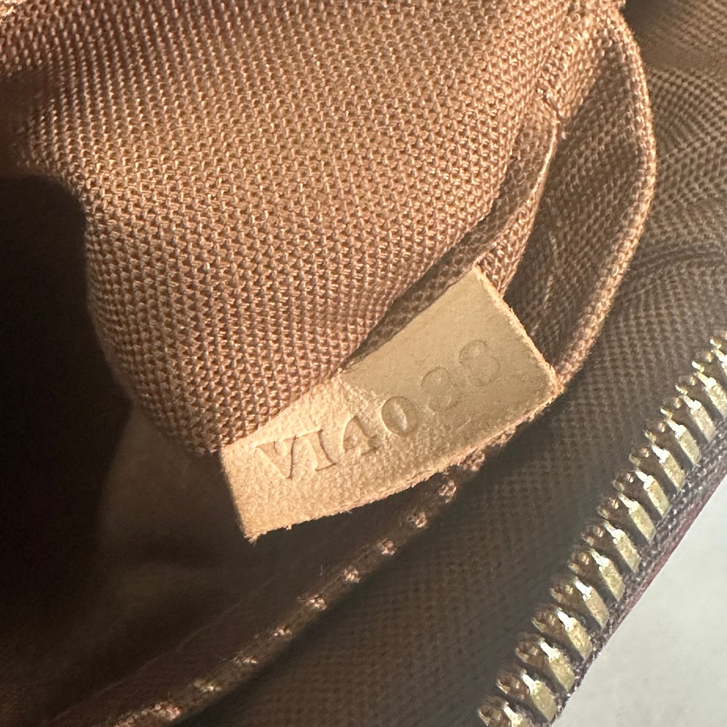 Louis Vuitton - Tivoli PM - Leather - Brown - (medium)