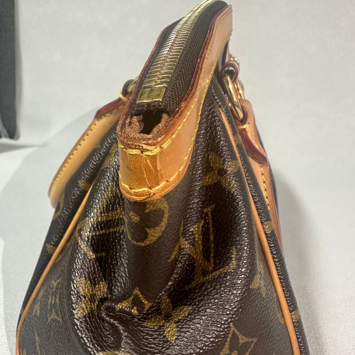 Louis Vuitton - Tivoli PM - Leather - Brown - (medium)