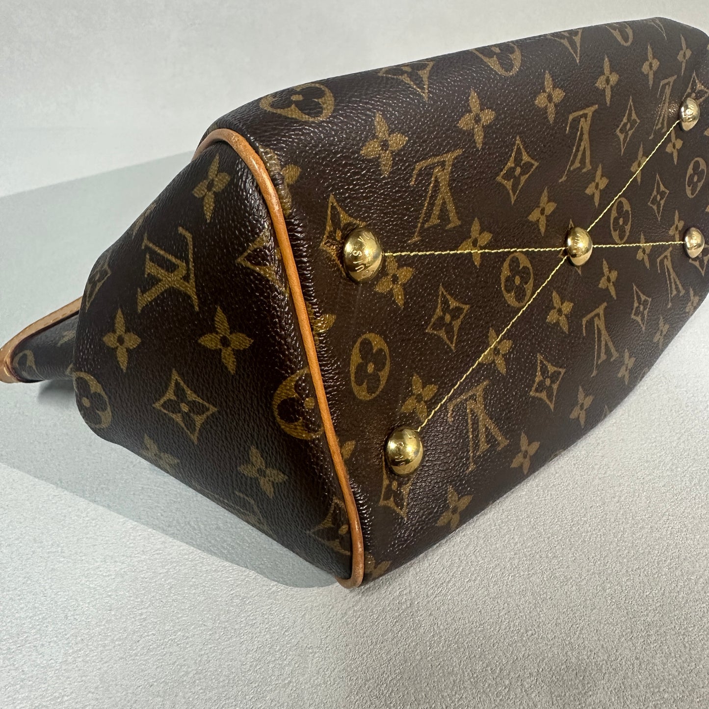 Louis Vuitton - Tivoli PM - Leather - Brown - (medium)