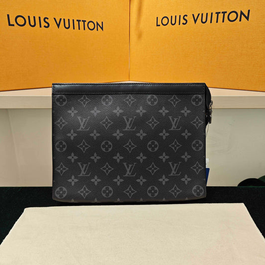 Louis Vuitton - Toiletry Pouch 26 Monogram Eclipse - Monogram coated canvas with leather trim - Black - (Medium)