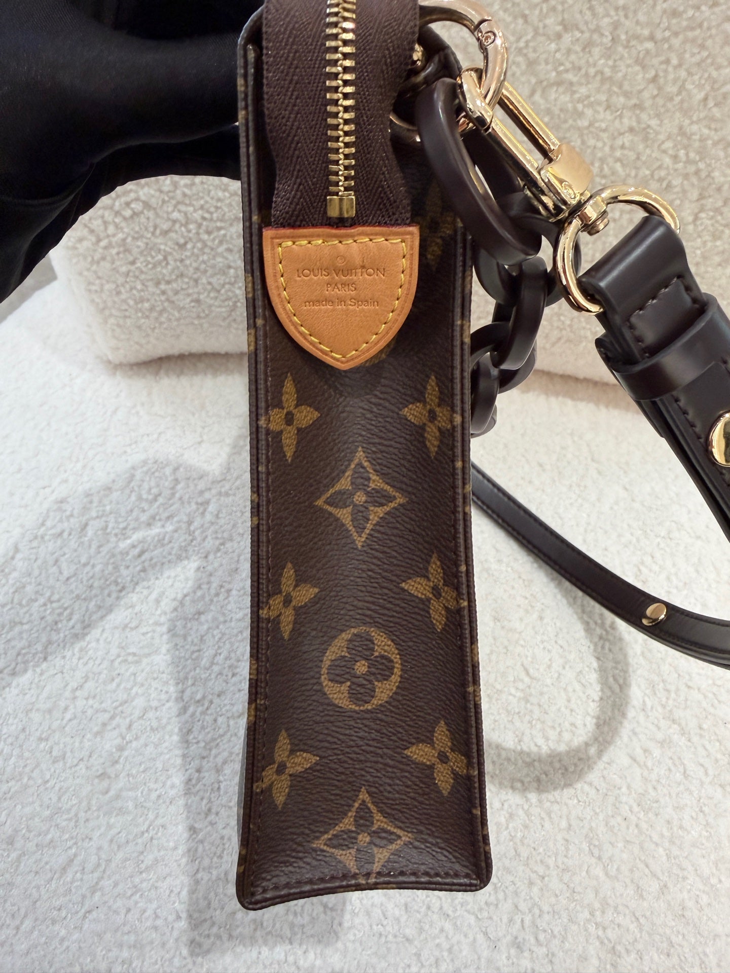 Louis Vuitton - Toiletry Pouch - Canvas - Brown