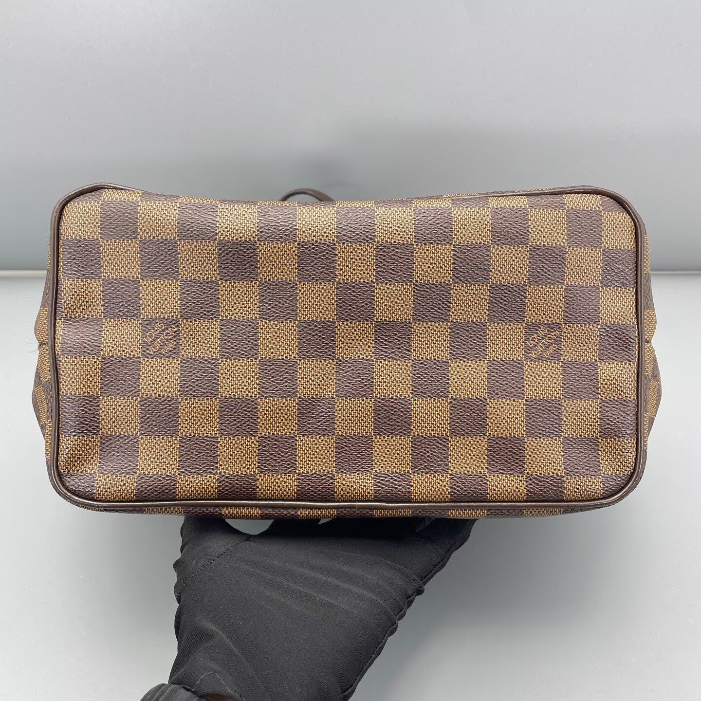 Louis Vuitton - Totally PM - Damier Ebene canvas with leather trim - Brown - (small)