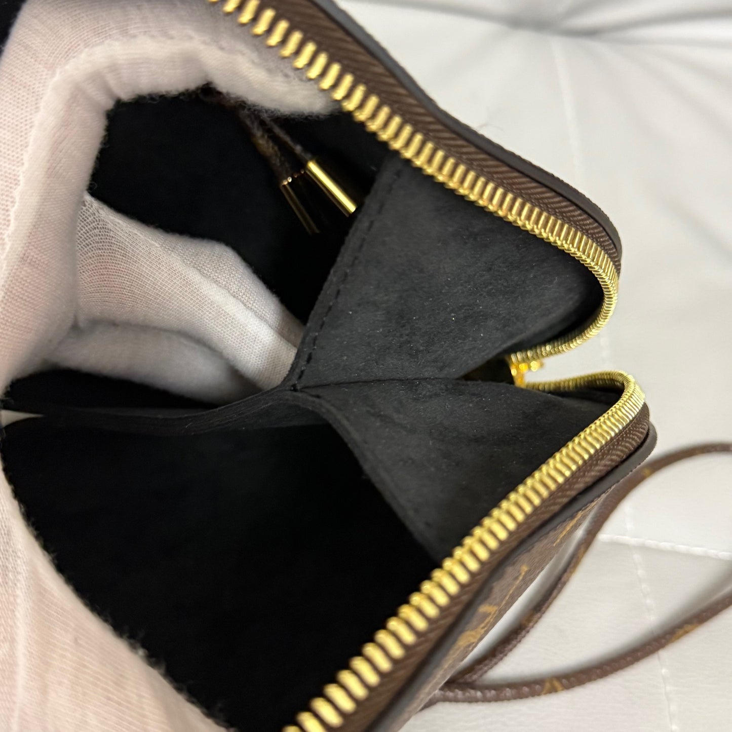 Louis Vuitton - Toupie - Cloth - Brown - (small)