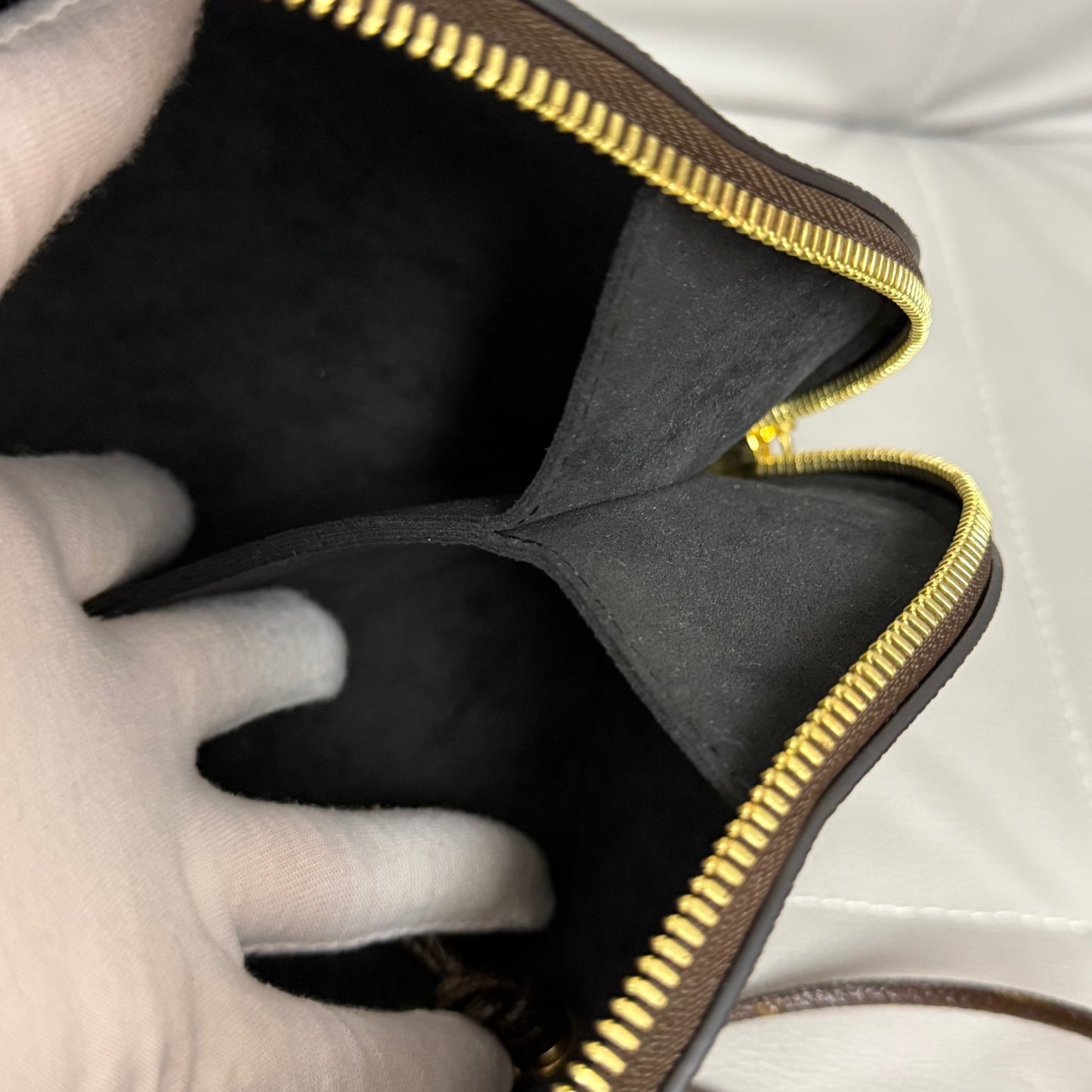 Louis Vuitton - Toupie - Cloth - Brown - (small)