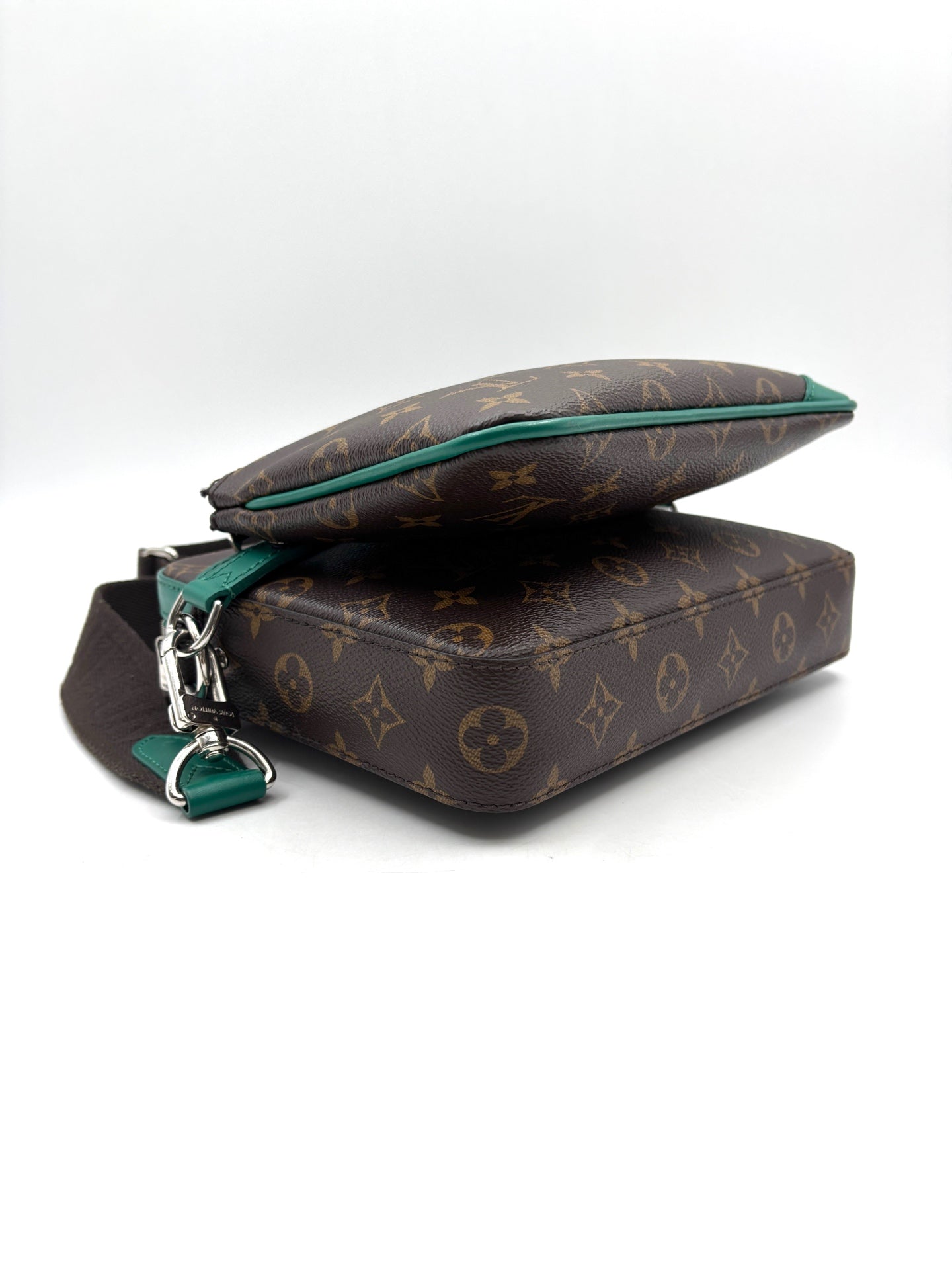 Louis Vuitton - Trio Messenger - Synthetic - Multicolour - (Small)