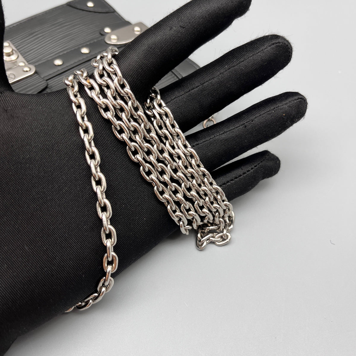 Louis Vuitton - Trunk Chain Bag - Leather - Black - (mini)
