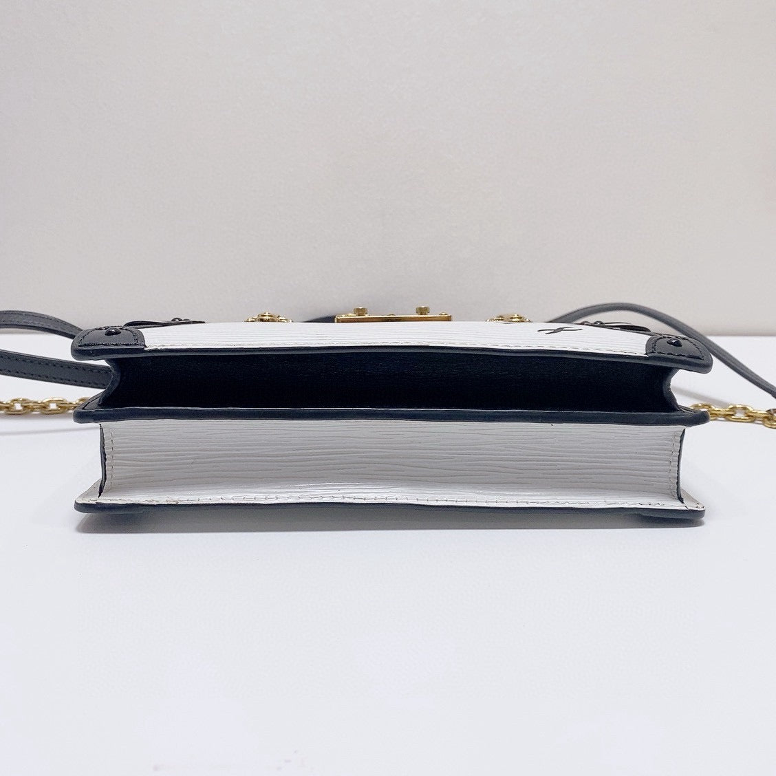 Louis Vuitton - Trunk Chain Bag - Leather - Multicolour - (mini)