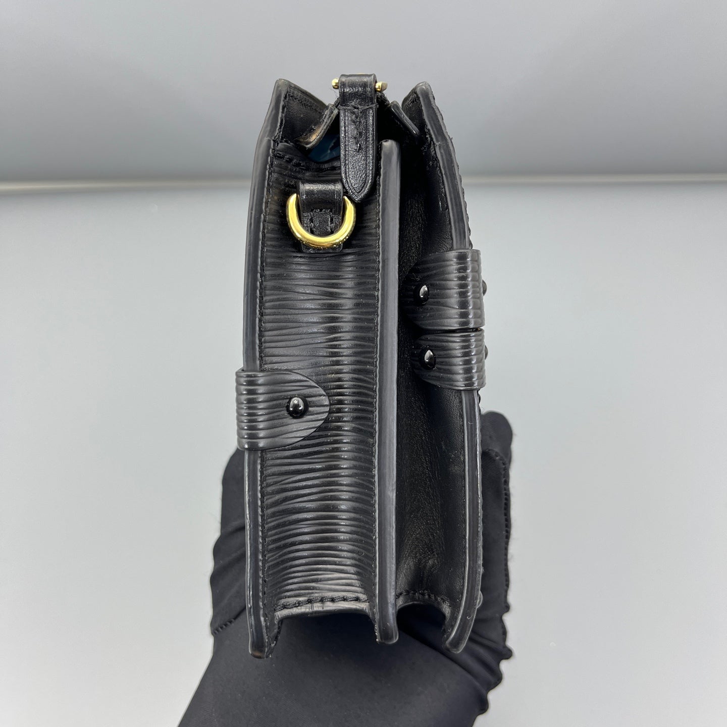 Louis Vuitton - Trunk Clutch - Epi Leather - Black - (Small)