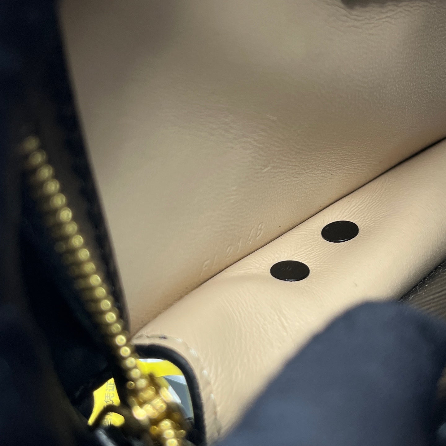 Louis Vuitton - Trunk Clutch - Epi Leather - Black - (Small)