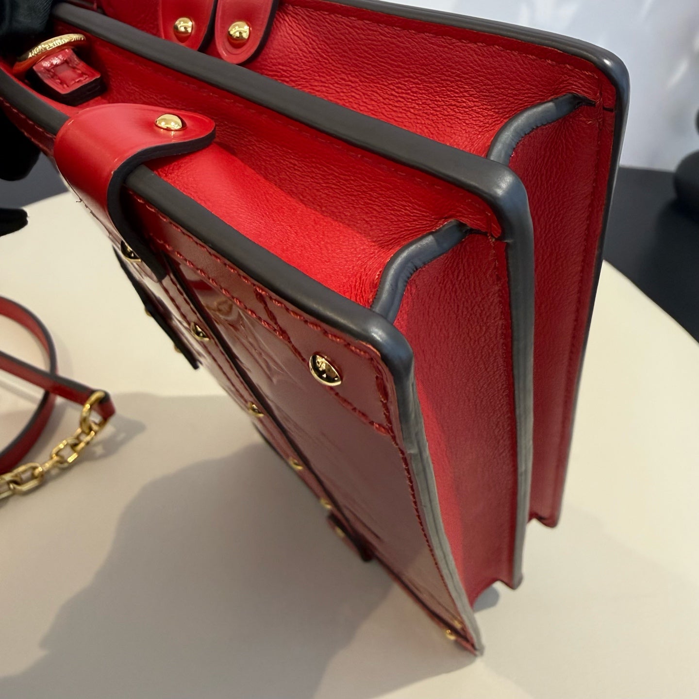 Louis Vuitton - Trunk Clutch - Patent leather - Red - (mini)