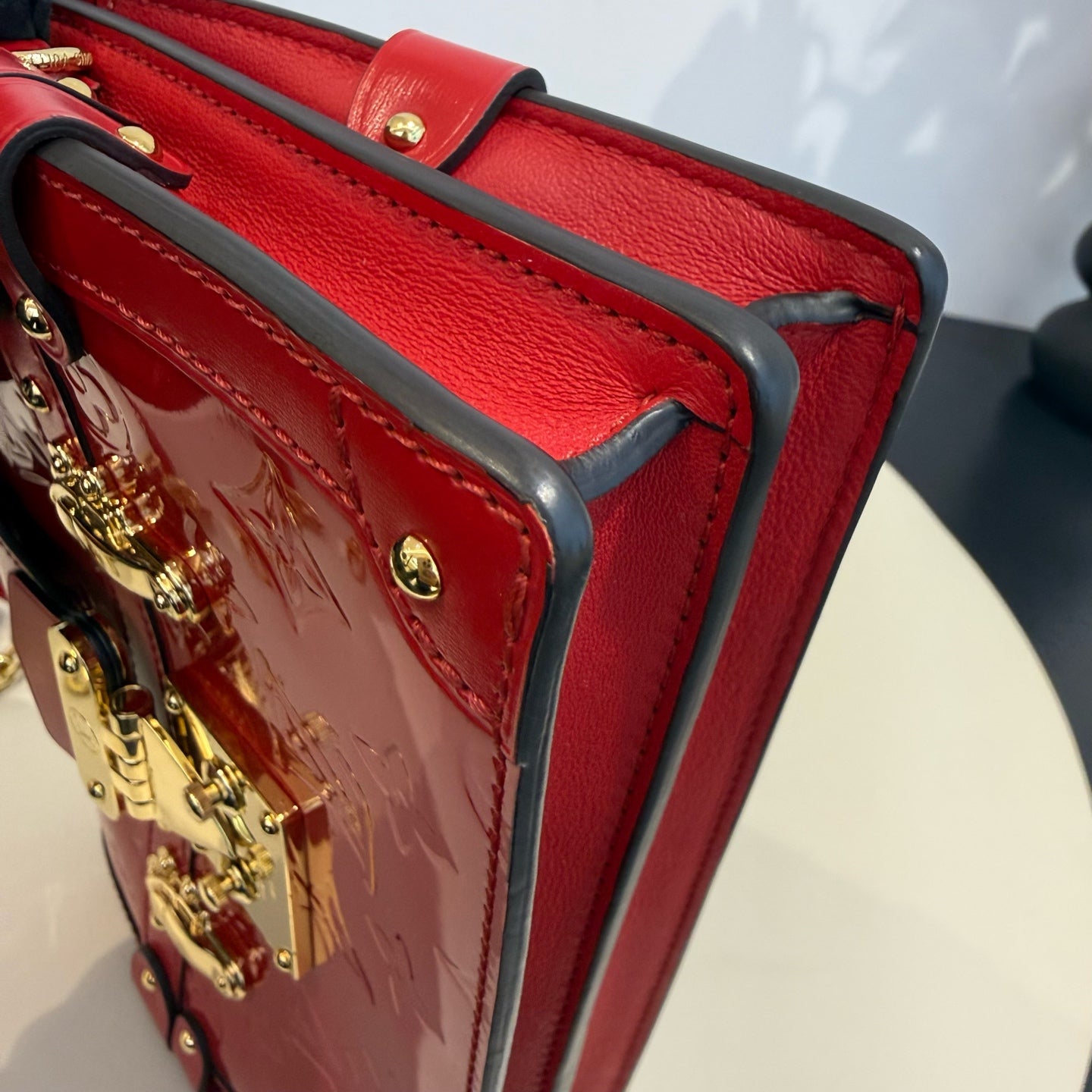 Louis Vuitton - Trunk Clutch - Patent leather - Red - (mini)