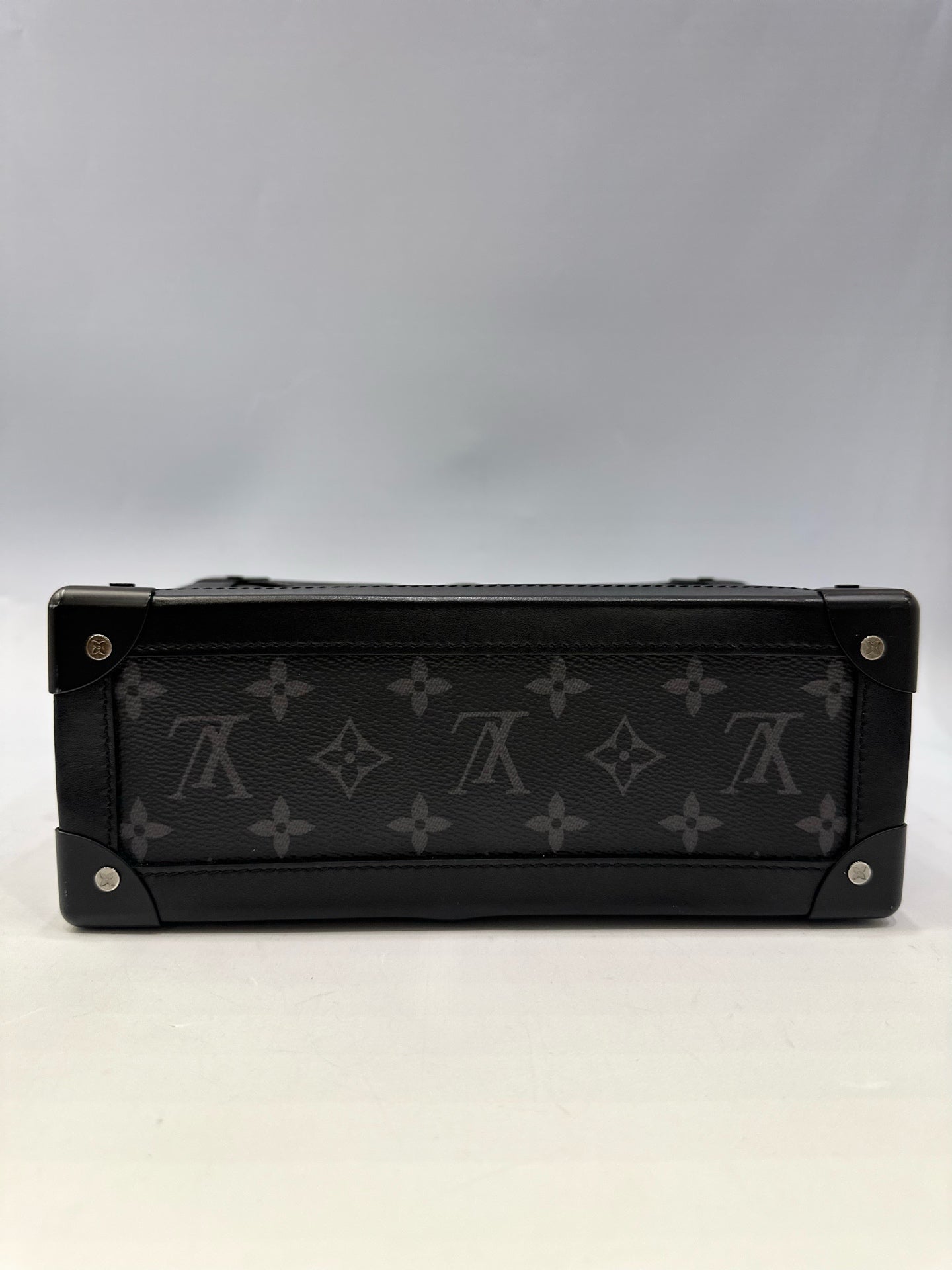Louis Vuitton - Trunk - Leather - Black - (large)